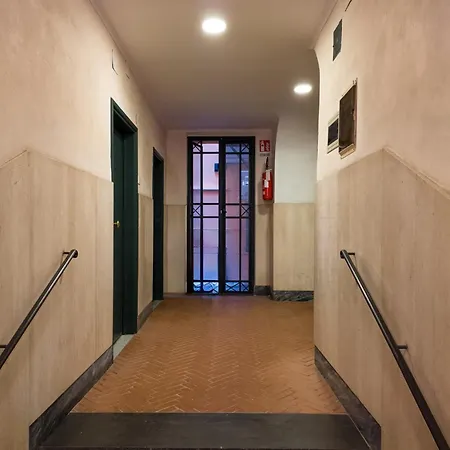 Appartement The Rent - Three-room Near The Colosseum *